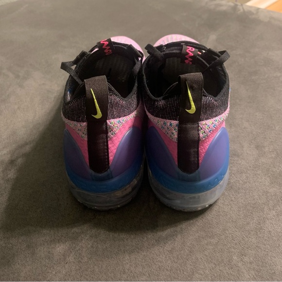 Nike Air VaporMax 2021 FK Next Nature
Women's Shoes - Picture 5 of 9